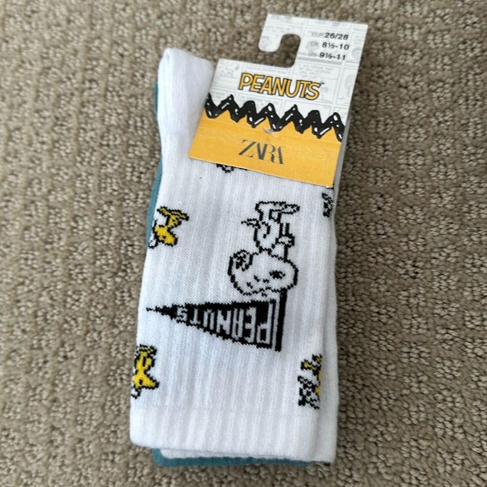 NWT! Zara kids Peanut theme socks